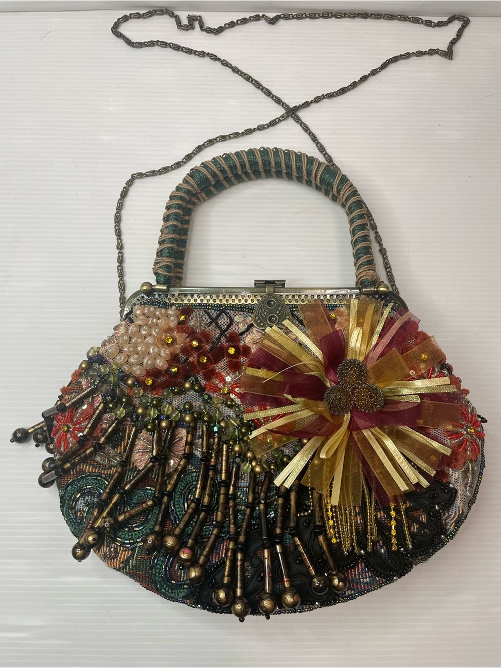 Chico's Art-to-Wear beaded tapestry small handbag kiss clasp & shoulder chain
